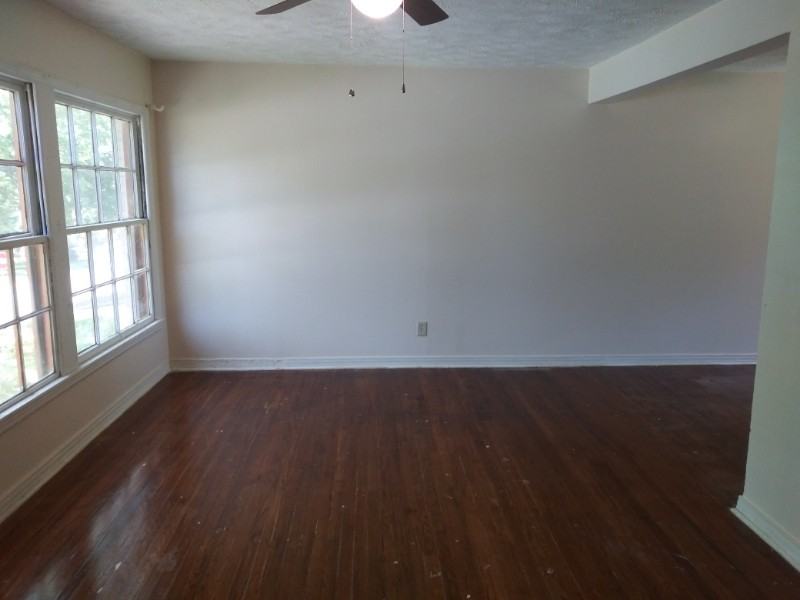 6109 Greenmere Pl - Photo 7 of 18