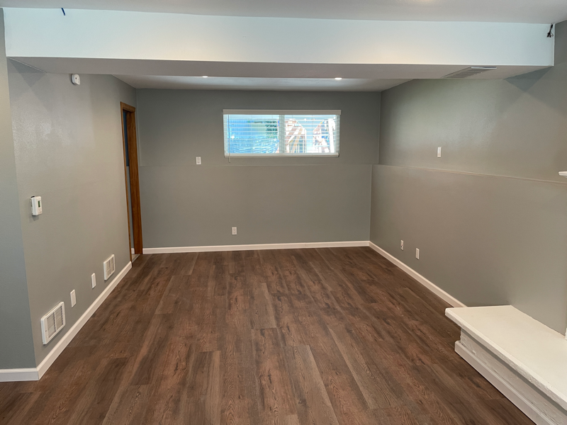 4713 61st Ave W - Photo 4 of 7