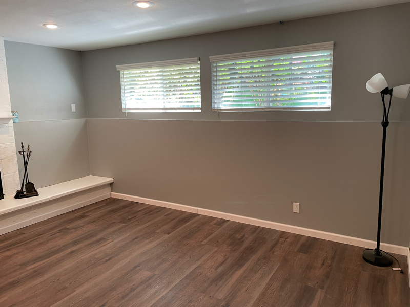 4713 61st Ave W - Photo 5 of 7