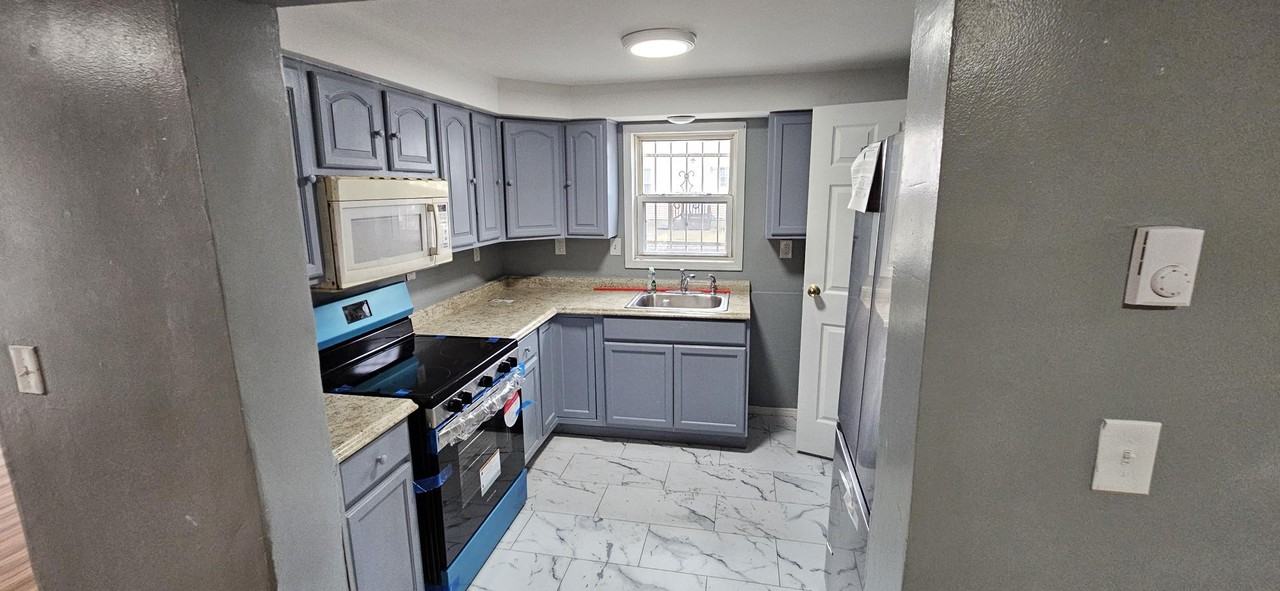 12 N 11th St - Photo 7 of 19