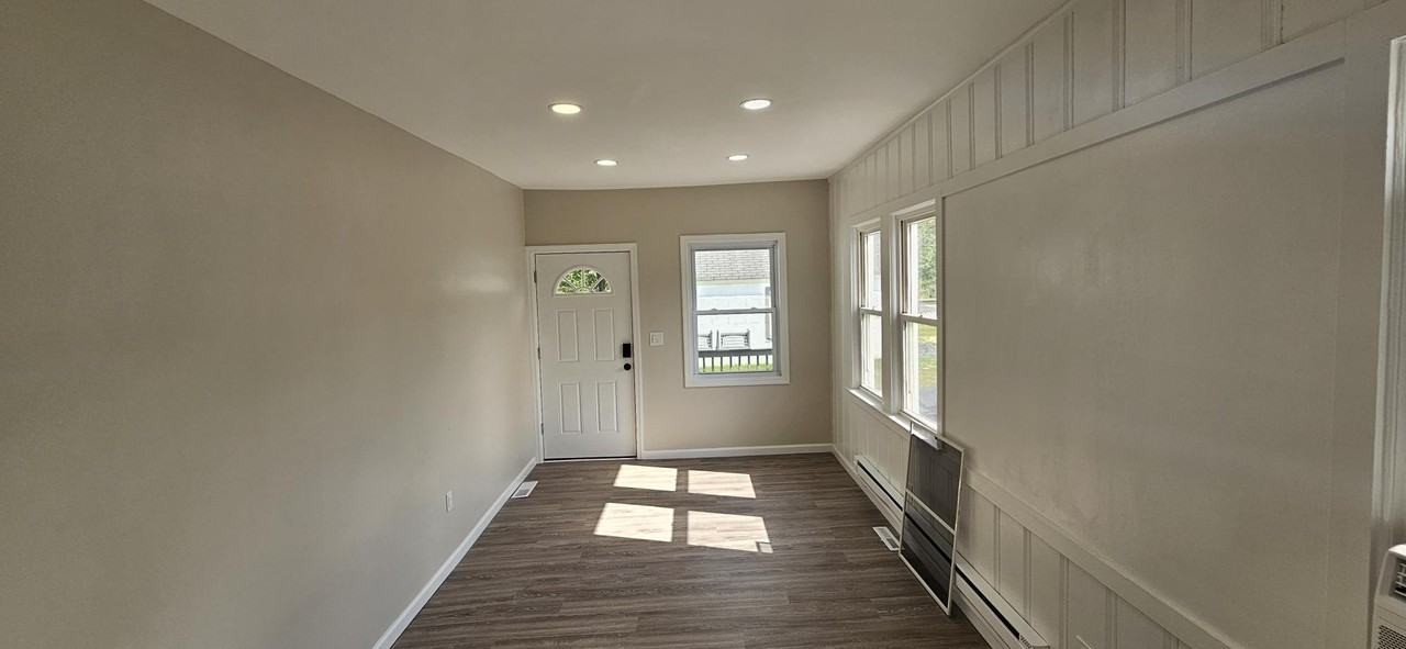 308 Pennington Ave #B - Photo 4 of 13