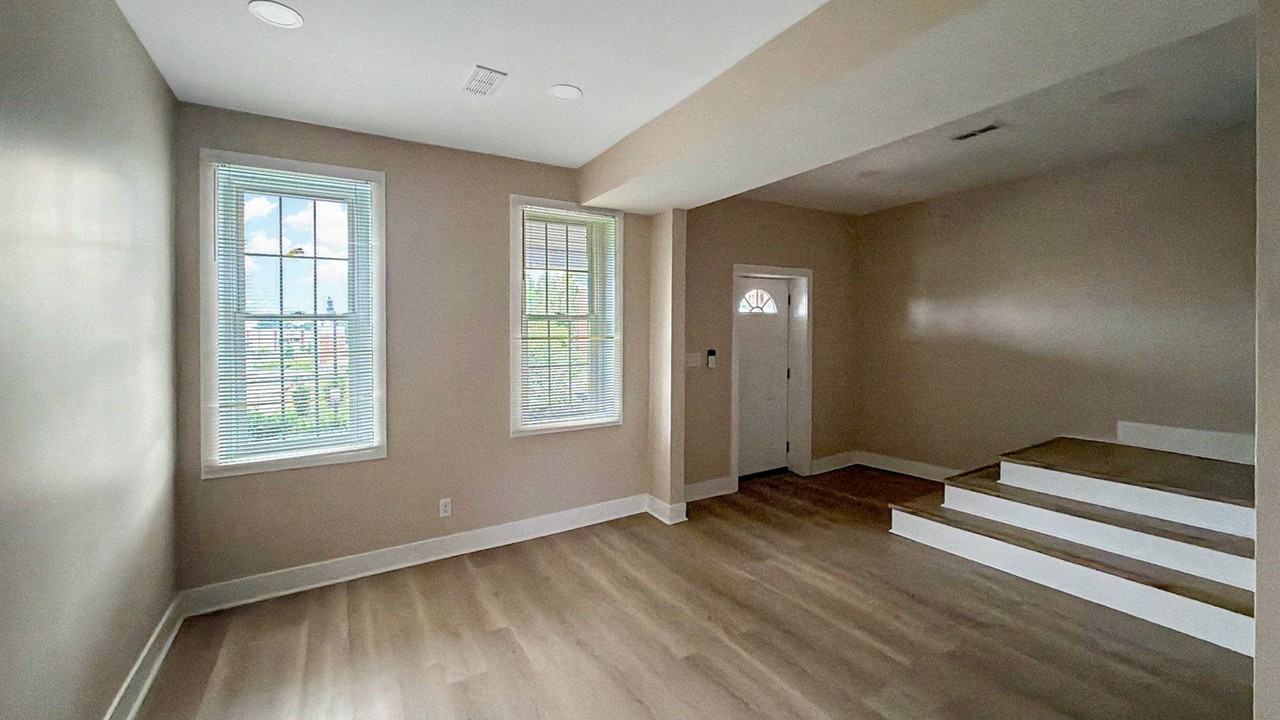 3411 Reisterstown Rd - Photo 6 of 28