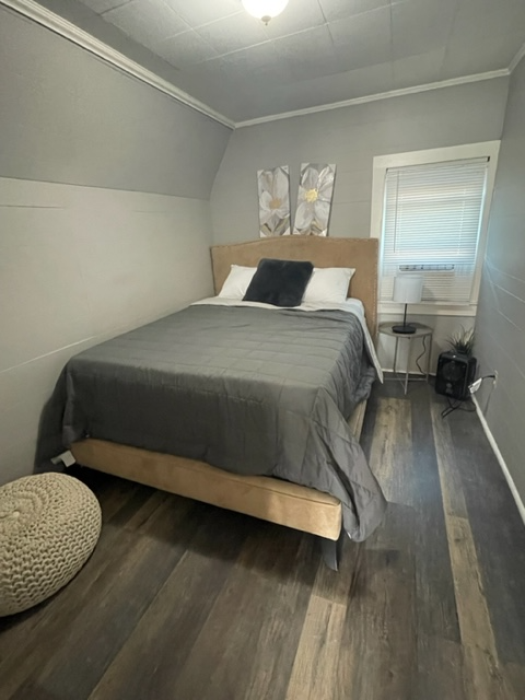 395 Berwick St #3rdFL - Photo 2 of 4