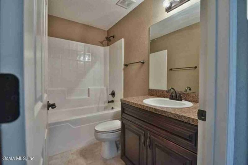 6909 Nw 60th Street Rd - Photo 2 of 11
