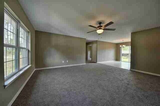6909 Nw 60th Street Rd - Photo 4 of 11