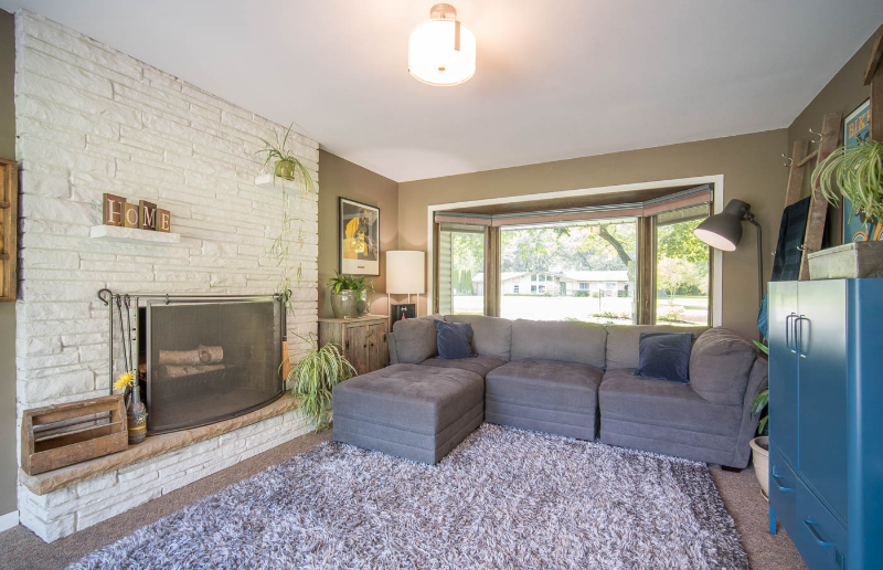 10254 N Sunnycrest Dr - Photo 5 of 16