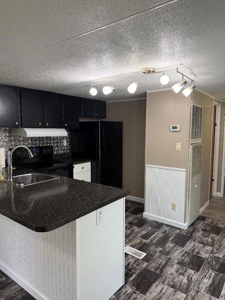 17 Tylers Cookie Ln - Photo 7 of 20