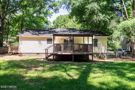 922 S Confederate Dr - Photo 4 of 13