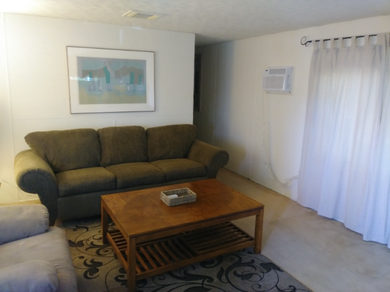 202 N Chisholm Ave - Photo 5 of 12