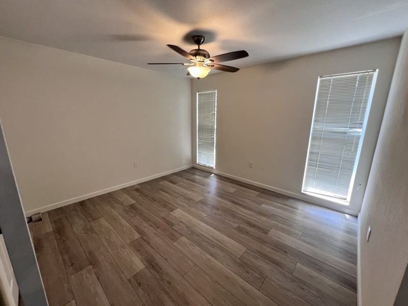 3339 Van Nuys Loop - Photo 6 of 9