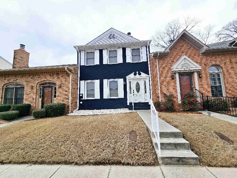 6918 Steeplechase Dr Nw - Photo 3 of 16
