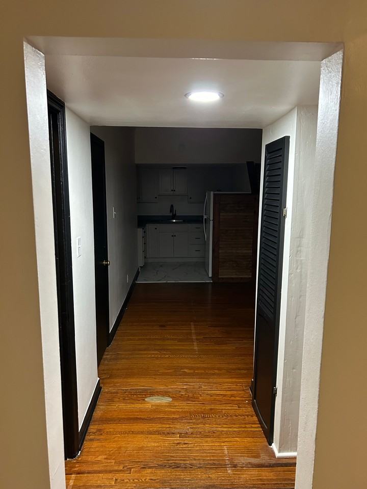 1616 N Vermilion St #1 - Photo 6 of 13