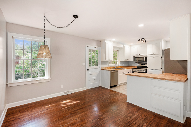 2243 Guerry Ave #A - Photo 6 of 22