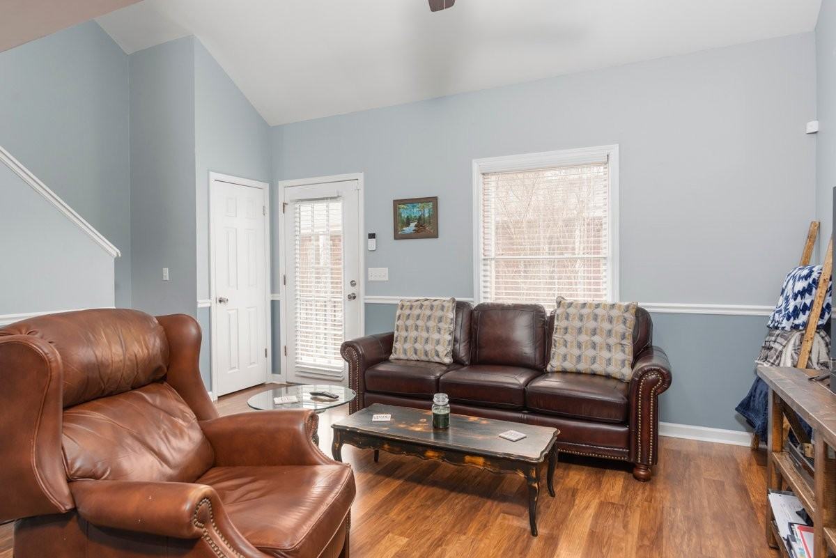 510 E Gillespie St #B8 - Photo 3 of 19