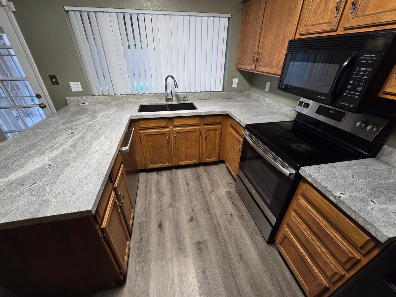 3420 W Campo Bello Dr - Photo 3 of 6
