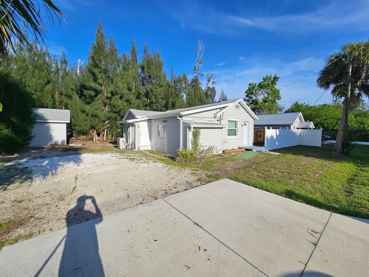 4310 Garden Rd - Photo 3 of 20