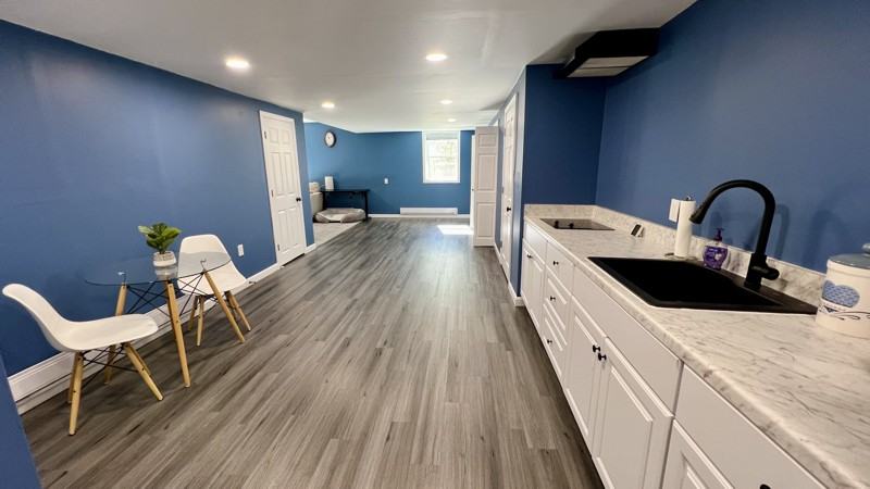 58 Dartmouth Dr #B - Photo 5 of 14