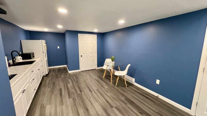 58 Dartmouth Dr #B - Photo 6 of 14