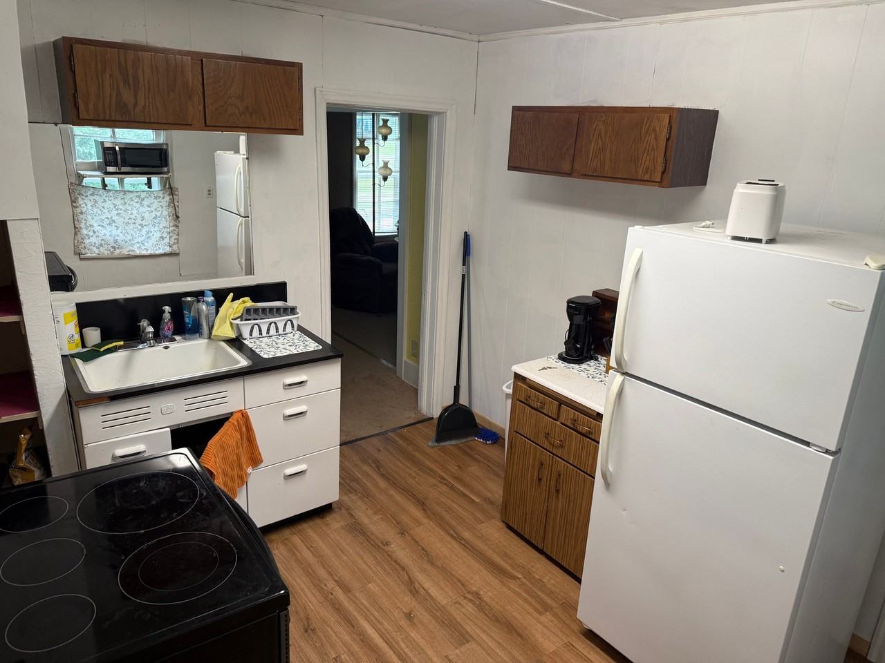 213 Iowa Ave - Photo 2 of 6