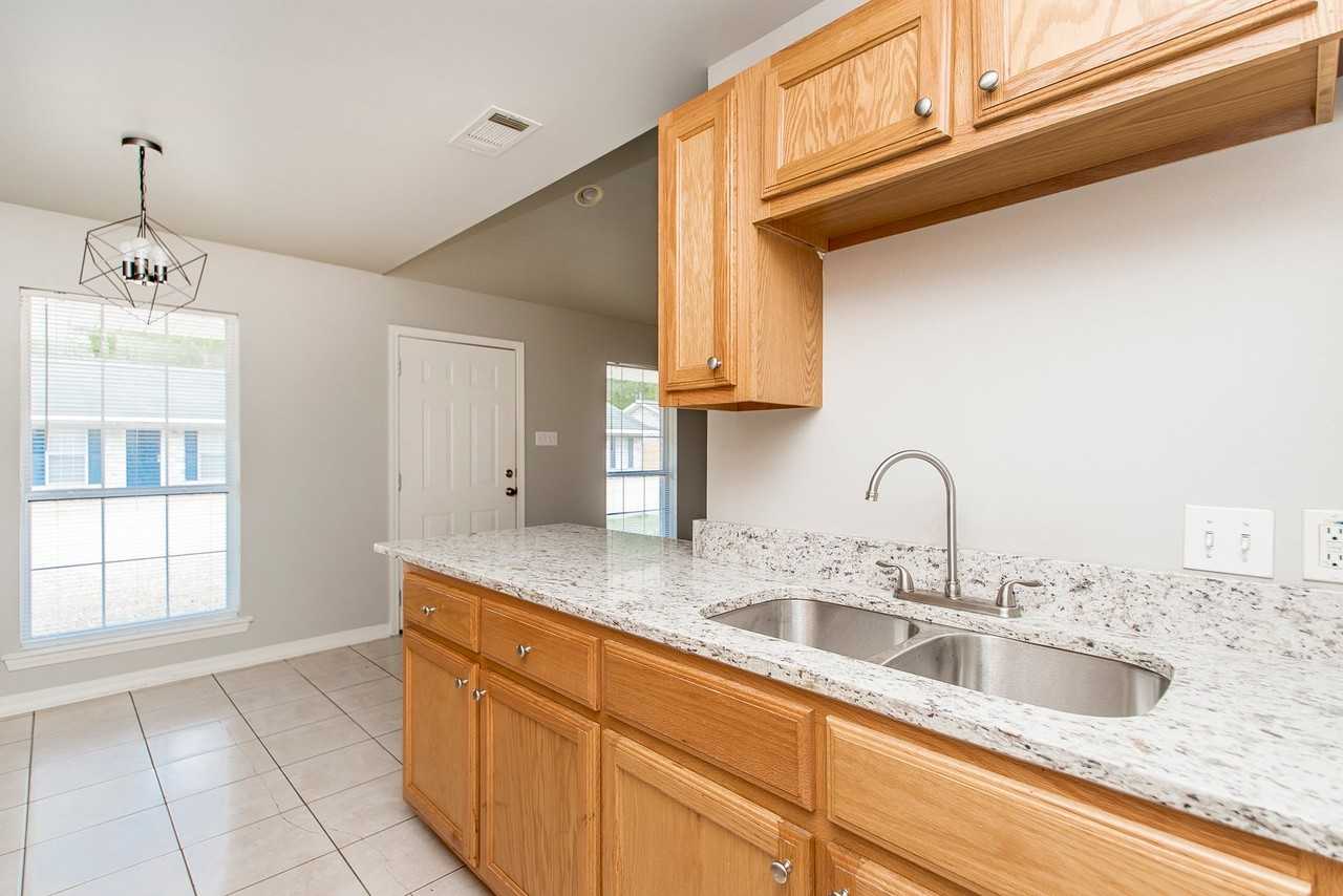 48283 Alack Ln #5 - Photo 2 of 19