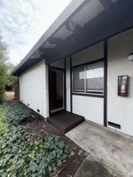 featured image of 930 E Tabor Ave