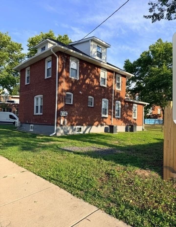 313 Delaware Ave #2ndFL - Photo 2 of 20