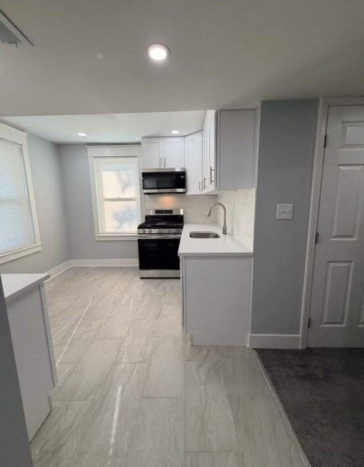 313 Delaware Ave #2ndFL - Photo 6 of 20