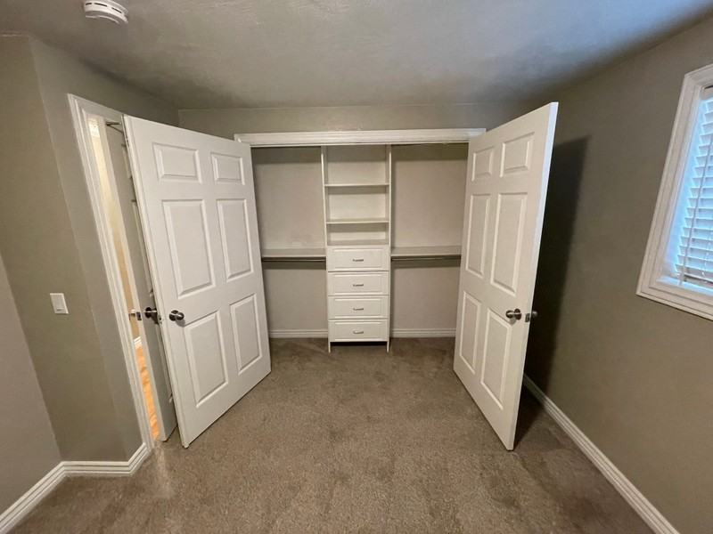 1122 S Lake St #1 - Photo 7 of 11