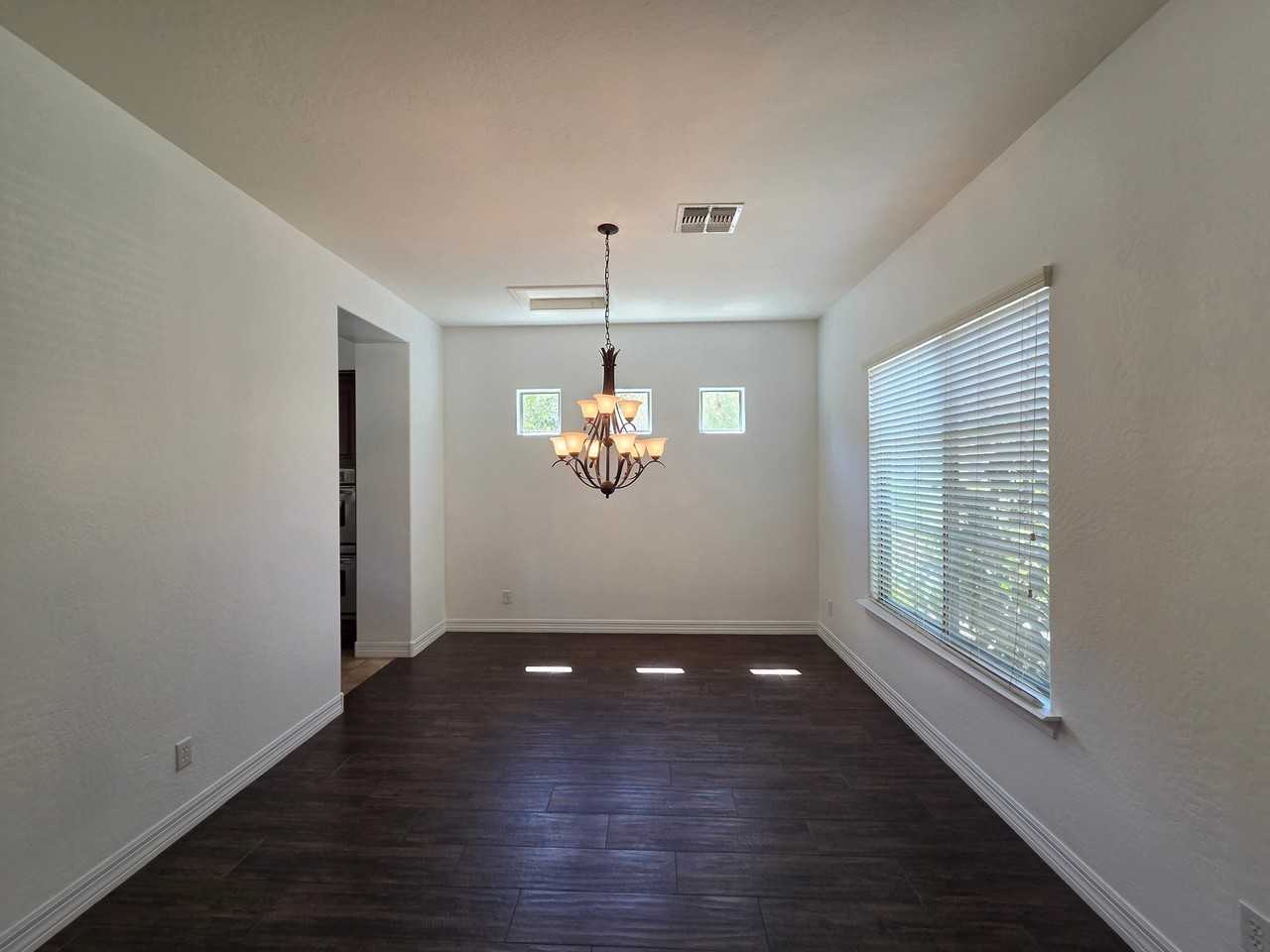 3127 E Coconino Dr - Photo 6 of 37