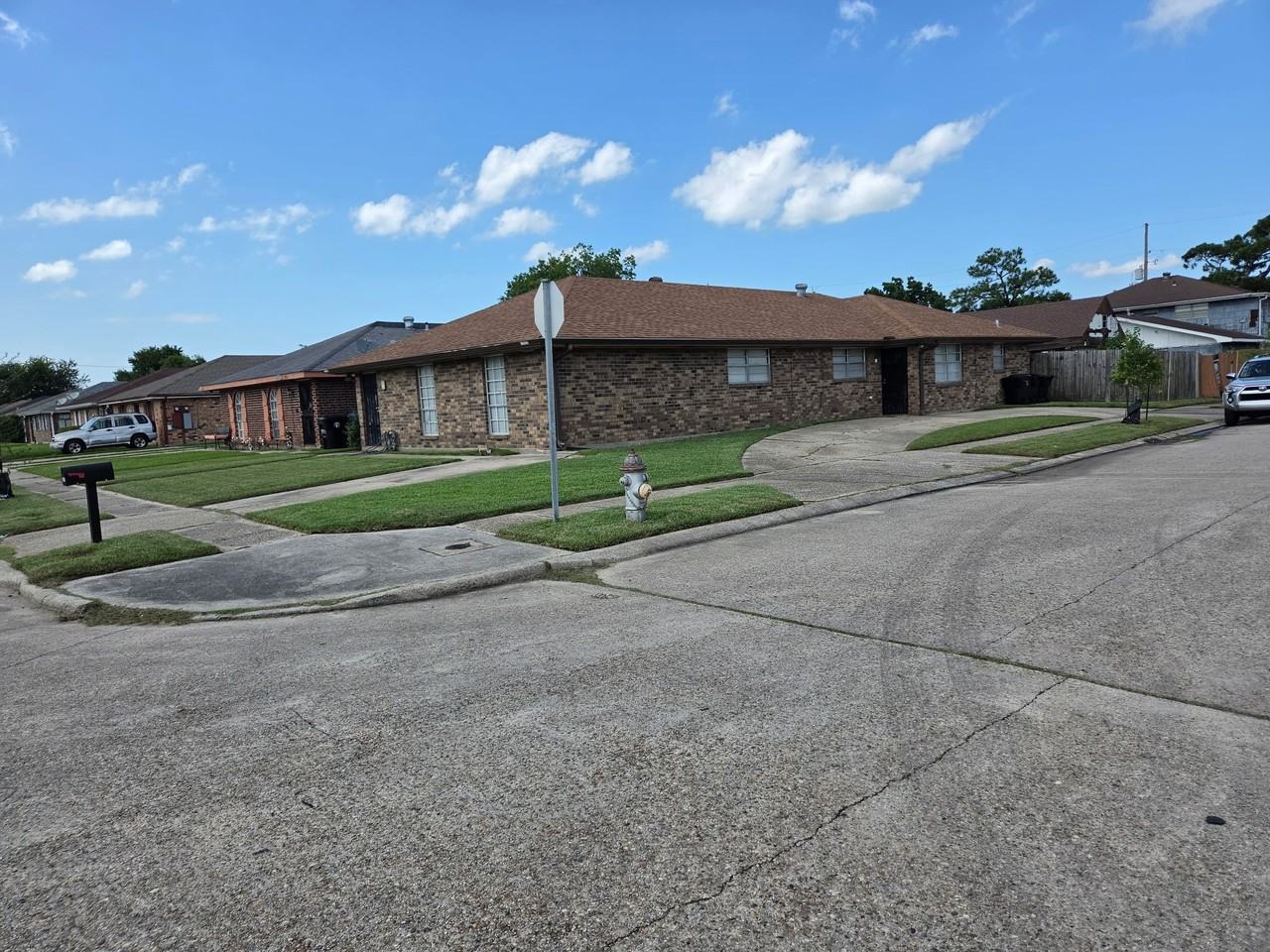 7903 Arcadia Ln - Photo 2 of 19
