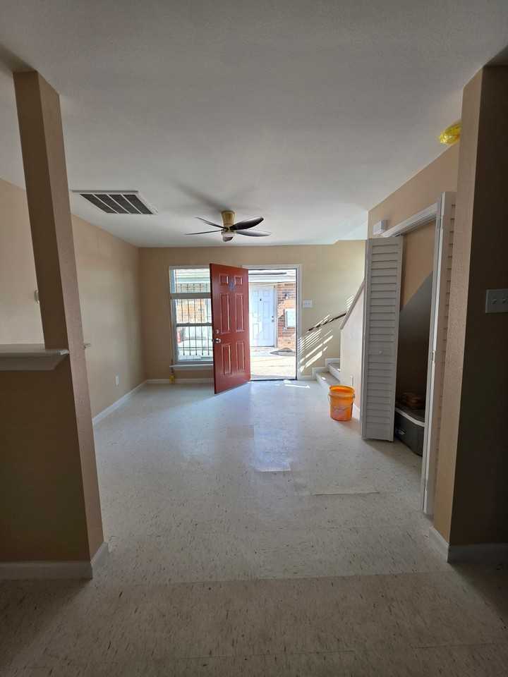 7880 Means Avenue Apts A #AD - Photo 7 of 18