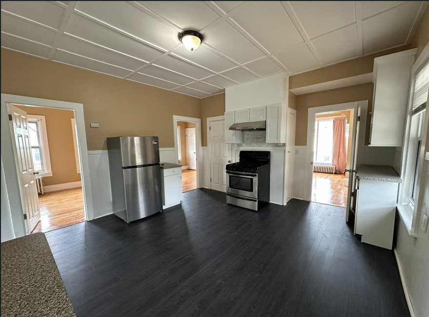 397 Ash St #1 - Photo 6 of 10