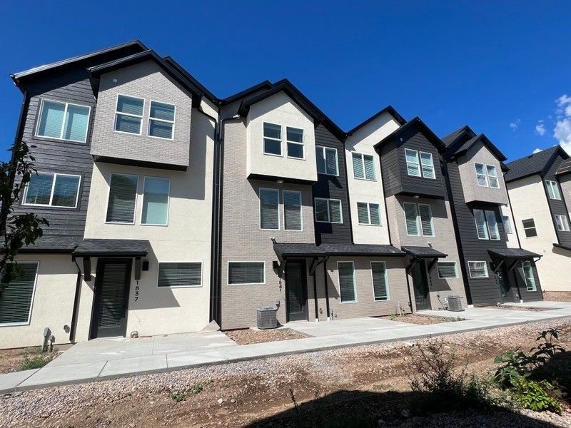 5913 Wasatch Dr #1