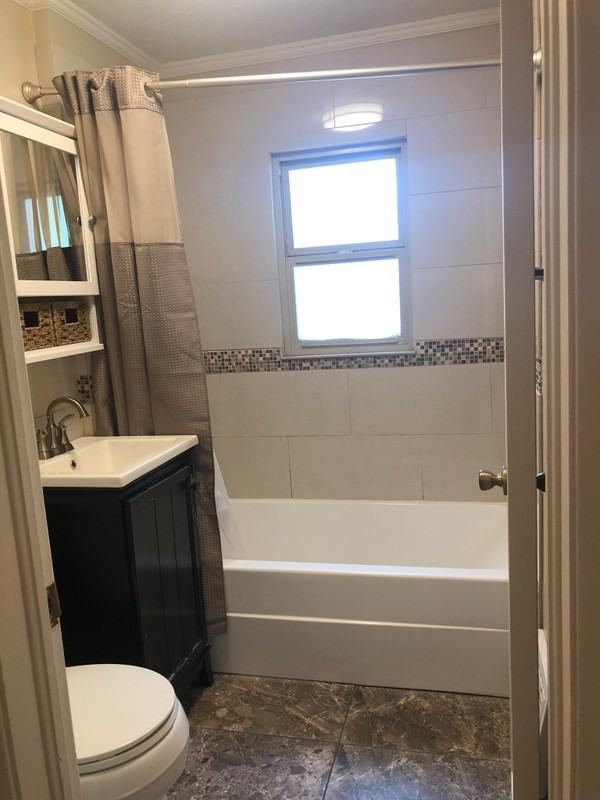 1228 E Lorraine Dr - Photo 4 of 10