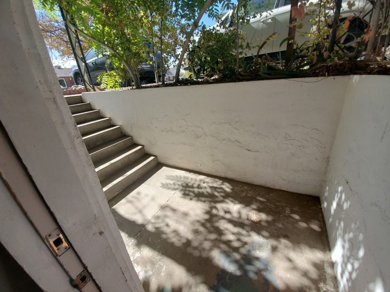 1727 E Ramona Ave #B - Photo 2 of 13