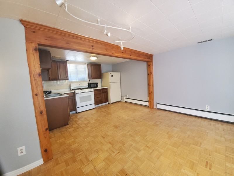 1727 E Ramona Ave #B - Photo 7 of 13