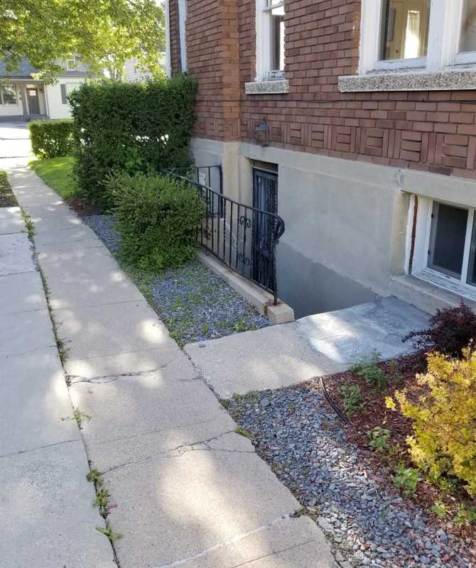 1869 S St #B - Photo 2 of 10
