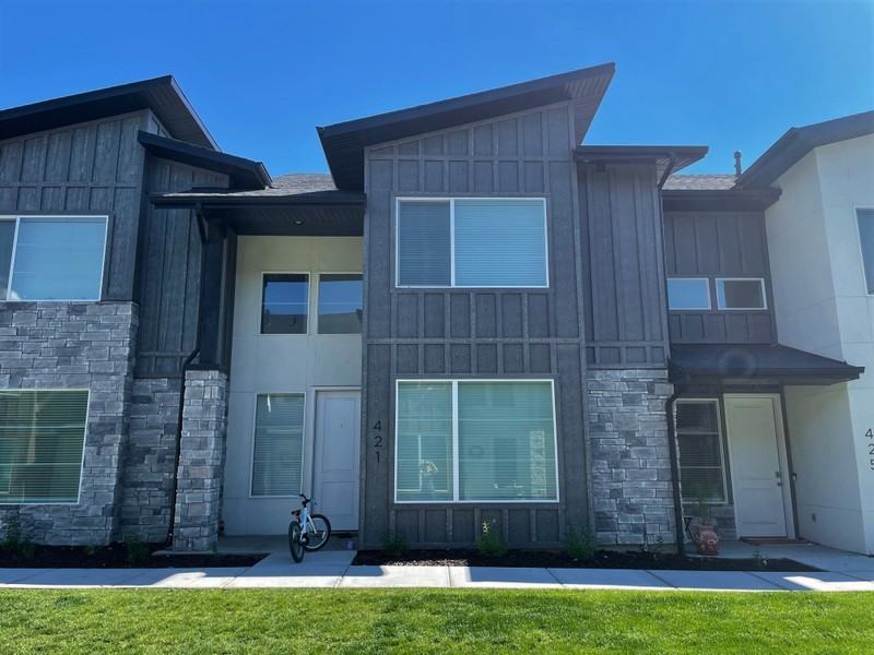 421 Ws - Photo 2 of 16