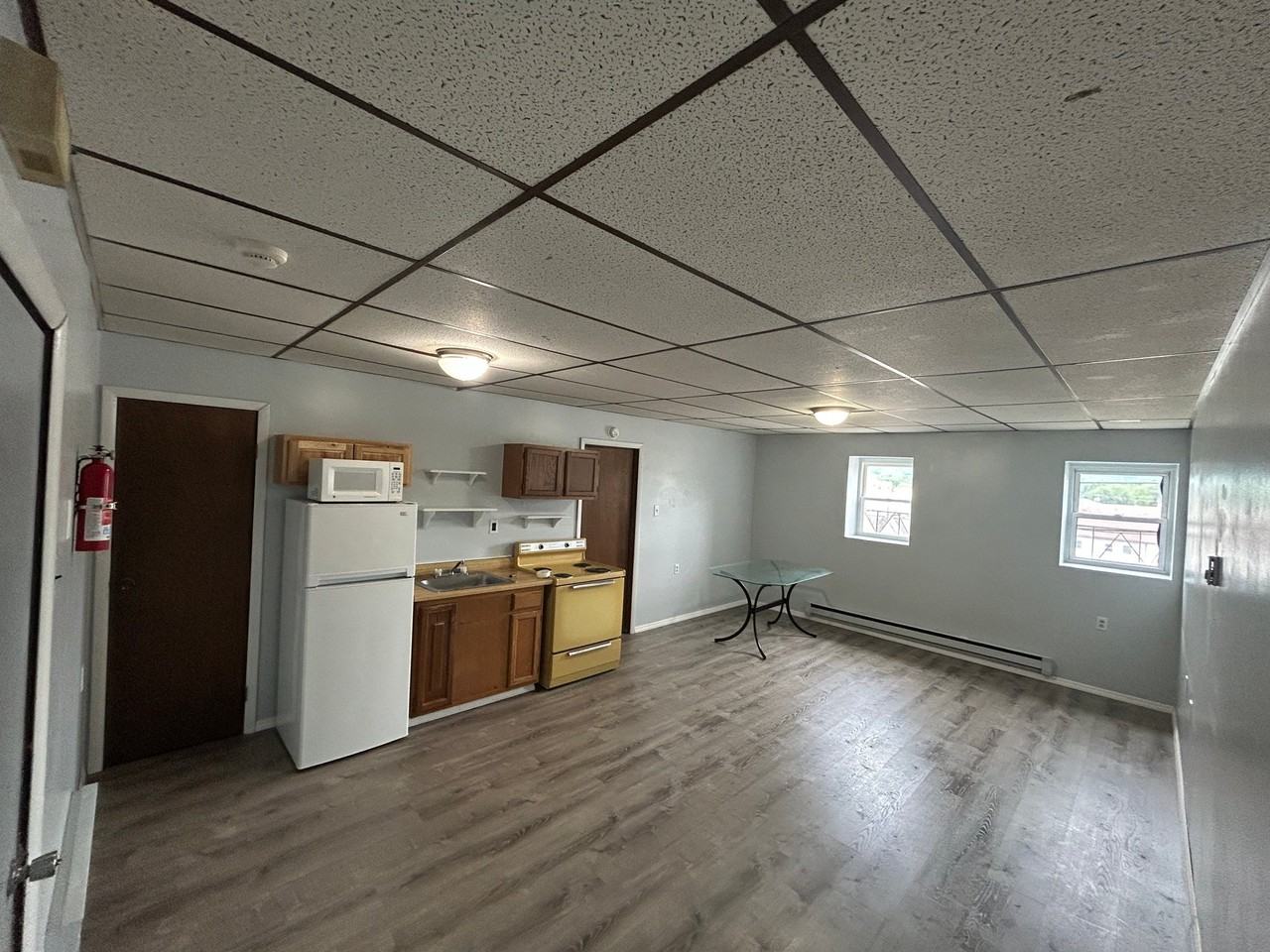 131 Wood St #301 - Photo 4 of 8