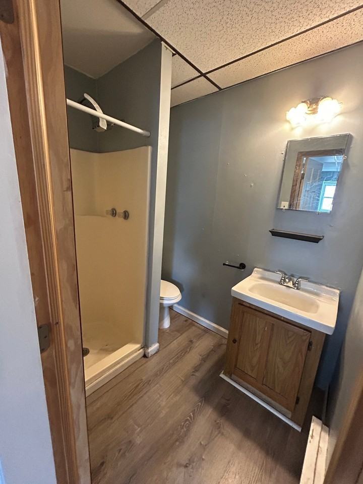 131 Wood St #302 - Photo 5 of 10
