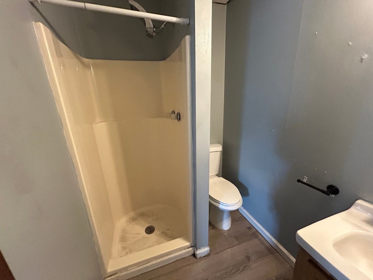 131 Wood St #302 - Photo 6 of 10