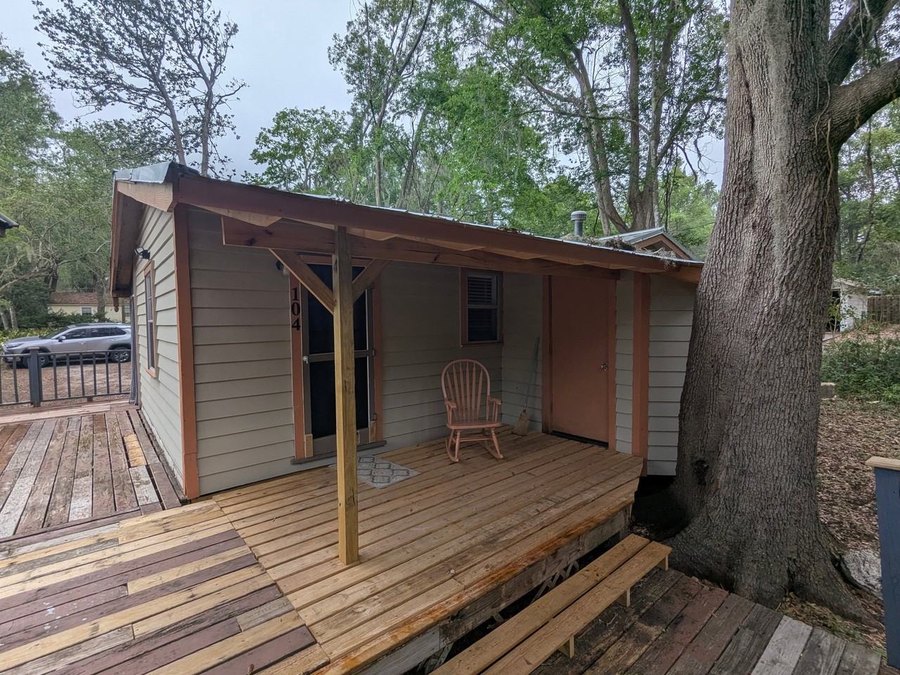 104 Nw 23rd Dr - Photo 3 of 10