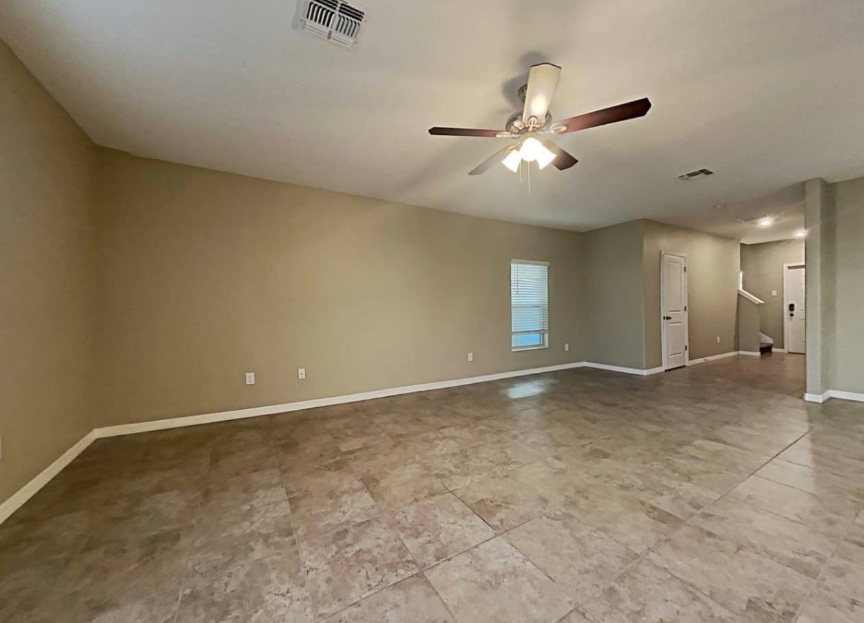 10211 Cool Waterlily Ave - Photo 3 of 18