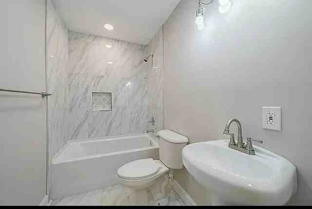 254 Richardson Rd Nw - Photo 4 of 14