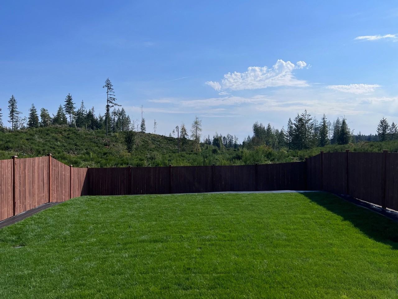 1388 Sw Pendleton Way - Photo 3 of 20