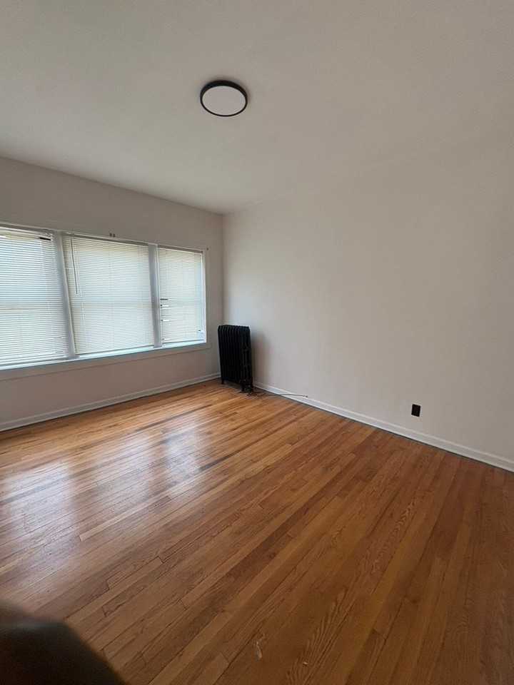 7331 S Yale Ave #3A - Photo 3 of 11