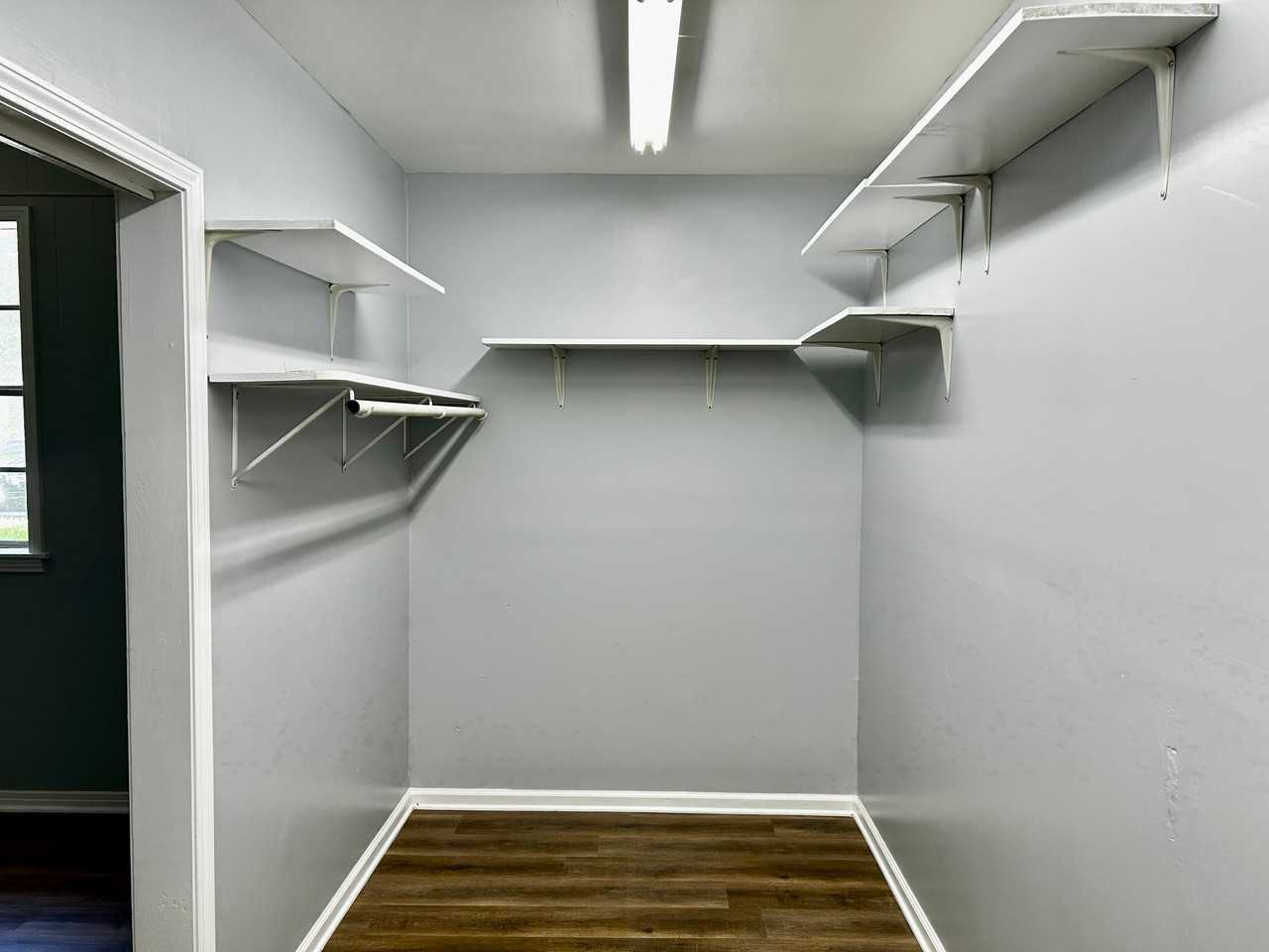 1334 State St - Photo 6 of 13
