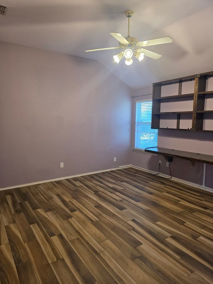 12112 Lamington Dr - Photo 6 of 19