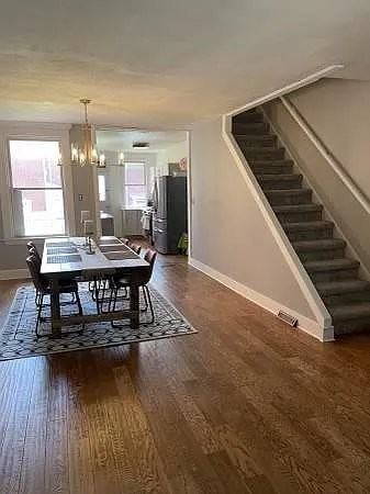3919 Nantasket St - Photo 4 of 16
