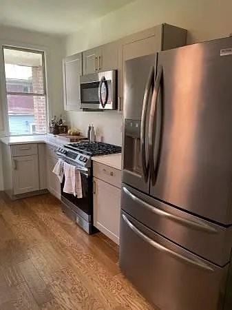 3919 Nantasket St - Photo 6 of 16